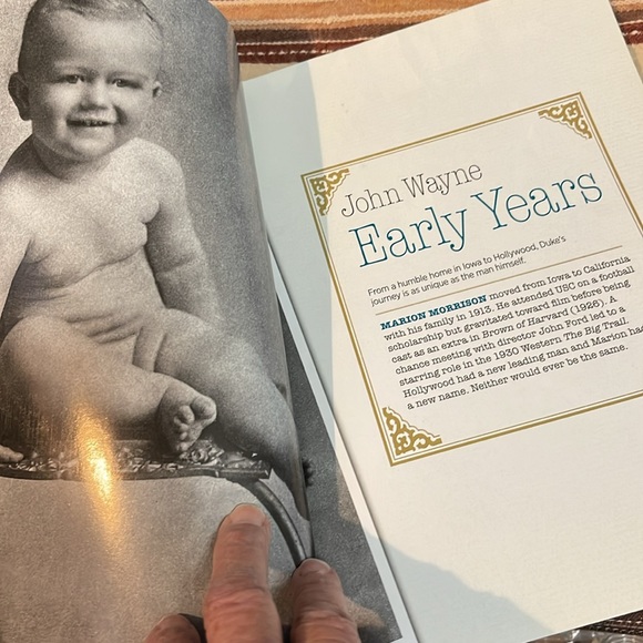 John Wayne Family Photo Album 2014 Special Collector’s Edition - Picture 4 of 9